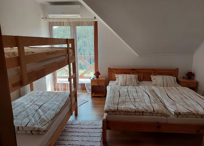 Bronok-voelgy Vendeghaz Villa