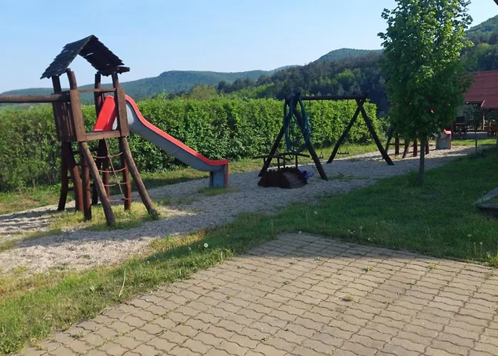 Bronok-voelgy Vendeghaz